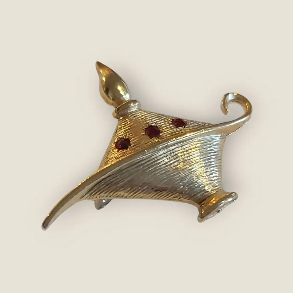 Vintage Gold Tone Red Crystal Genie Oil Lamp Pin Estate